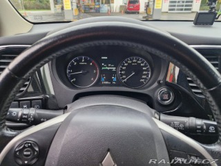Mitsubishi Outlander 2,3 III,4x4,2.2 Di-D,11 2014
