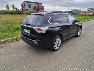 Mitsubishi Outlander 2,3 III,4x4,2.2 Di-D,11 2014