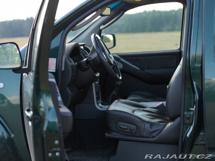 Nissan Pathfinder 2,5   DCI 2007