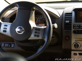 Nissan Pathfinder 2,5 DCI 2007