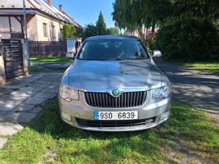 Škoda Superb TDI, 4x4 125 kw, nehavaro
