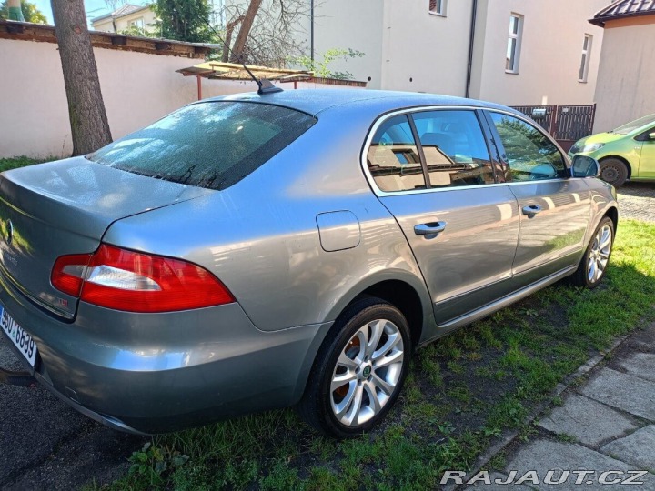Škoda Superb TDI, 4x4 125 kw, nehavaro 2009