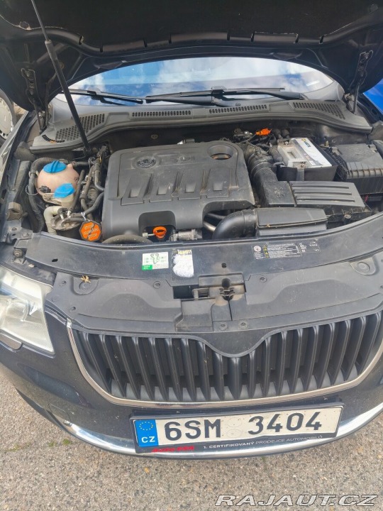 Škoda Superb 2 2012