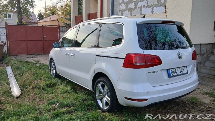 Volkswagen Sharan 2,0   TDI DSG 2012 2012