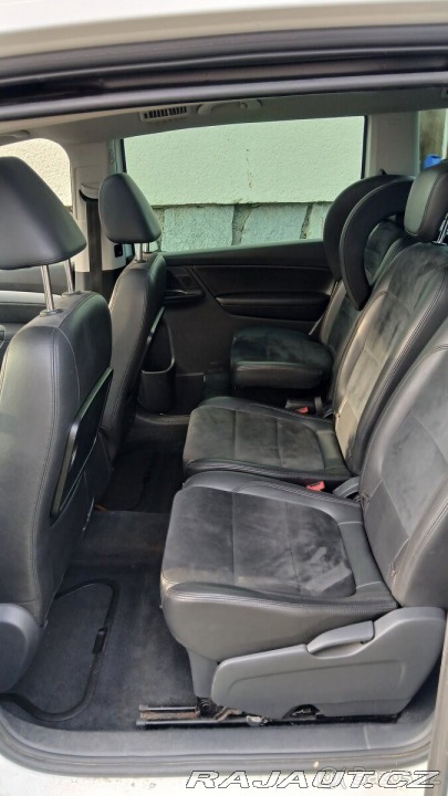 Volkswagen Sharan 2,0   TDI DSG 2012 2012