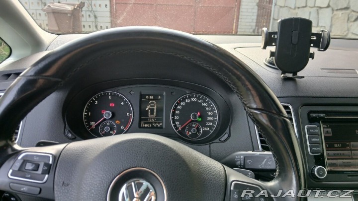 Volkswagen Sharan 2,0   TDI DSG 2012 2012
