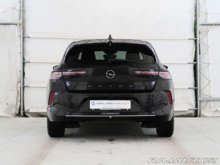 Opel Astra 1.2TURBO,96kW,ELEGANCE,MA 2023