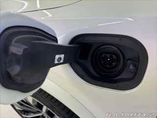 Volvo XC90 2,0 T8 AWD Plus Dark 9875 2025