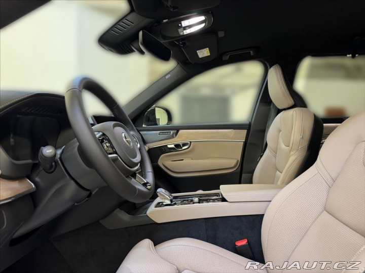Volvo XC90 2,0 B5 AWD Dark Plus 2132 2025