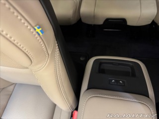 Volvo XC90 2,0 B5 AWD Dark Plus 2132 2025