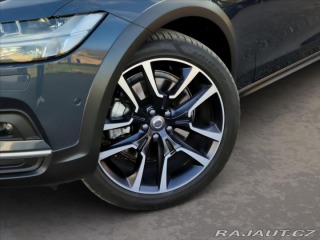 Volvo V90 2,0 Cross Country B4 AWD 2024