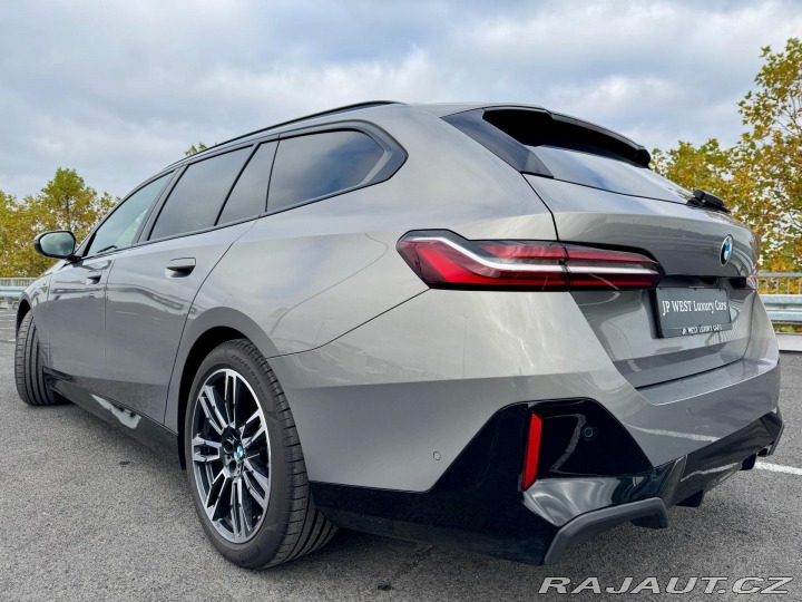 BMW 5 540d xDrive Touring M spo 2025