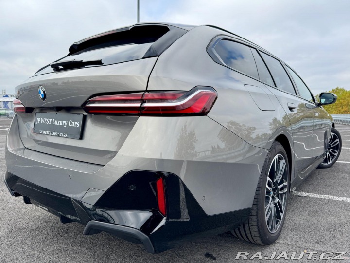 BMW 5 540d xDrive Touring M spo 2025
