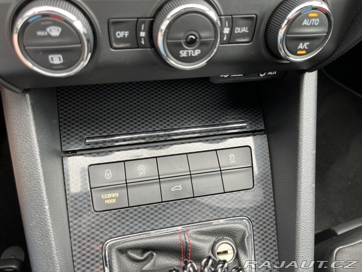 Škoda Octavia RS Combi Challenge 2014