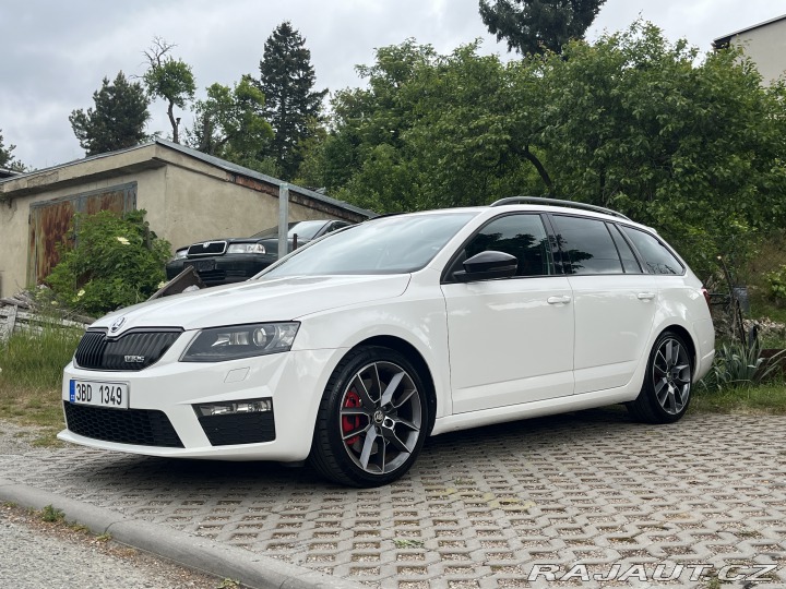 Škoda Octavia RS Combi Challenge 2014