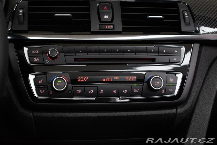 BMW M4 F83 M4 MANUÁL*HEAD-UP*HAR 2014