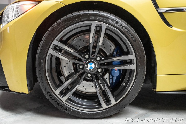 BMW M4 F83 M4 MANUÁL*HEAD-UP*HAR 2017