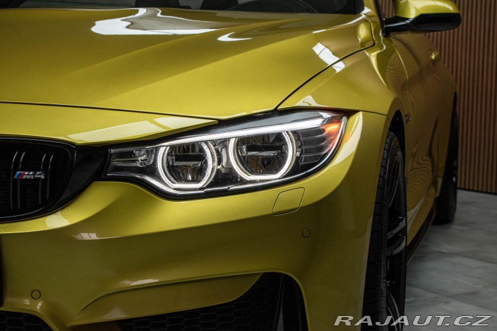 BMW M4 F83 M4 MANUÁL*HEAD-UP*HAR 2017