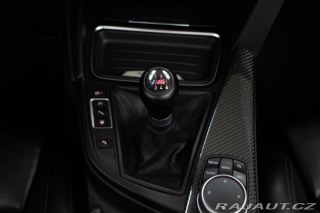 BMW M4 F83 M4 MANUÁL*HEAD-UP*HAR 2017