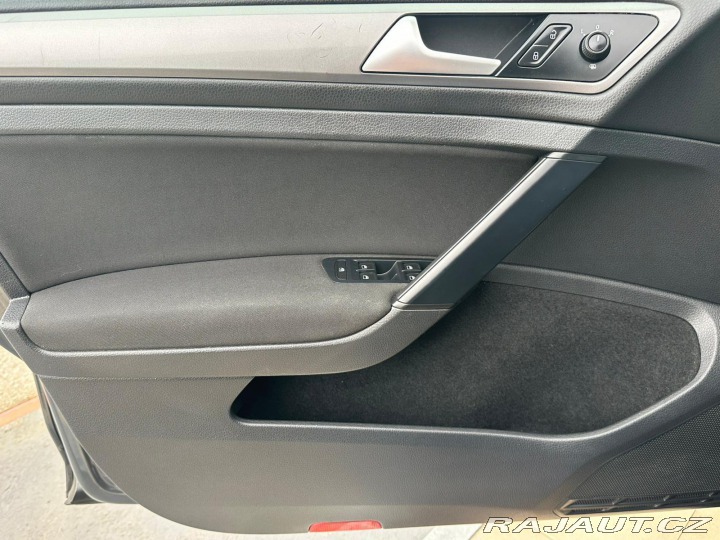 Volkswagen Golf Variant 1.6TDi, 77KW 2014