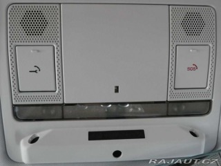 Land Rover Defender 110 3,0 S D200 2025