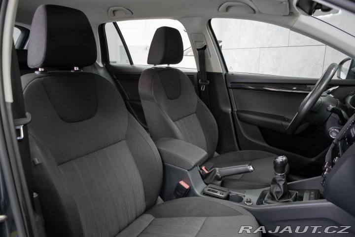 Škoda Octavia 1.6 TDI STYLE*CARPLAY*KES 2019
