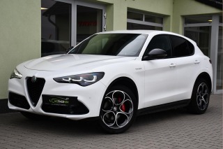 Alfa Romeo Stelvio VELOCE Q4 1M ZÁRUKA