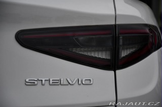 Alfa Romeo Stelvio VELOCE Q4 1M ZÁRUKA 2024