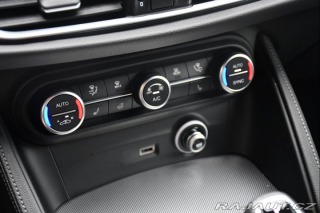 Alfa Romeo Stelvio VELOCE Q4 1M ZÁRUKA 2024
