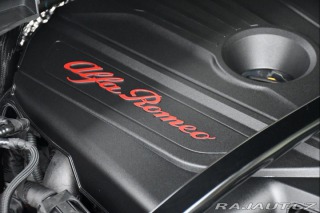 Alfa Romeo Stelvio VELOCE Q4 1M ZÁRUKA 2024