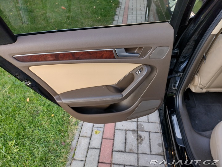 Audi A4 AVANT 2013
