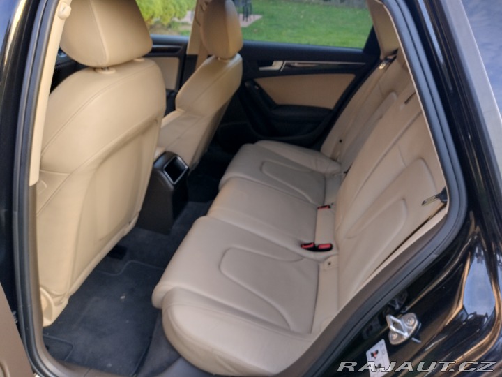 Audi A4 AVANT 2013
