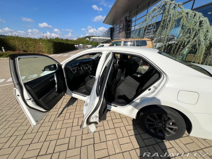 Toyota Corolla 2016