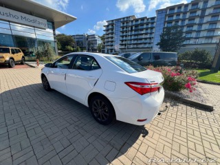 Toyota Corolla  2016