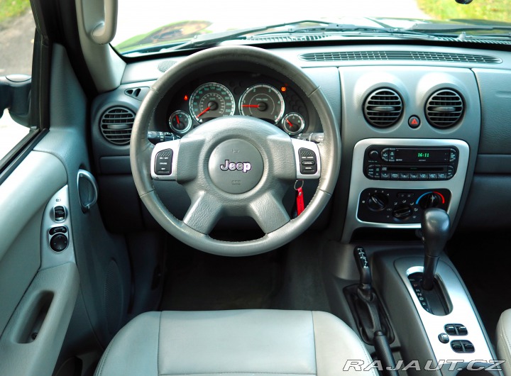 Jeep Cherokee 2.8CRD 4X4 LIMIT.-RESERVÉ 2006