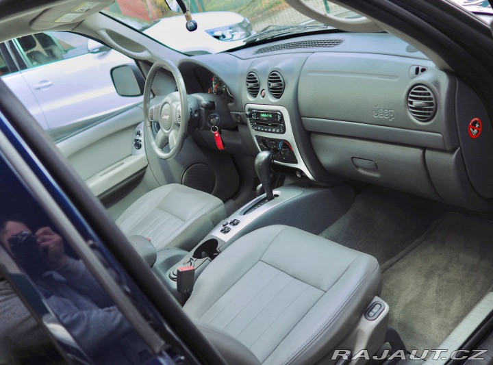 Jeep Cherokee 2.8CRD 4X4 LIMITED- Ital 2006