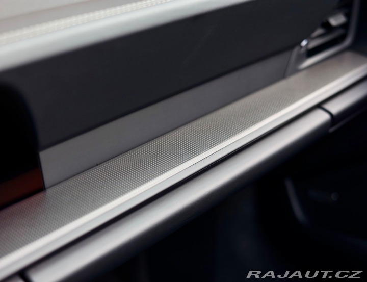 Porsche Ostatní modely 911 Carrera Cabrio 992 GTS Cabrio, T-Hybrid 2025