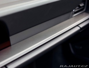 Porsche Ostatní modely 911 Carrera Cabrio  992 GTS Cabrio, T-Hybrid 2025