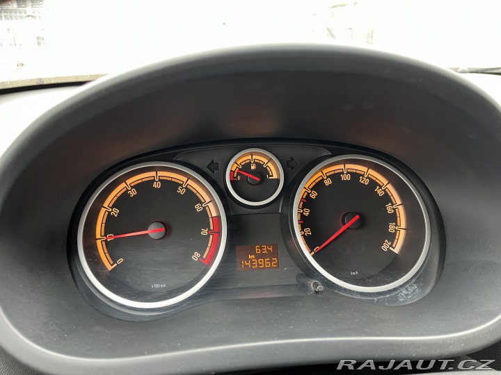Opel Corsa 1.2 16v 2009