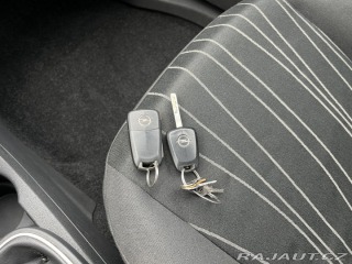 Opel Corsa 1.2 16v 2009