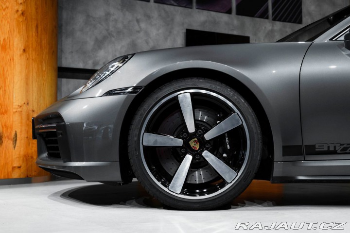 Porsche 911 Turbo, BOSE, ACC, VÝFUKY, 2024