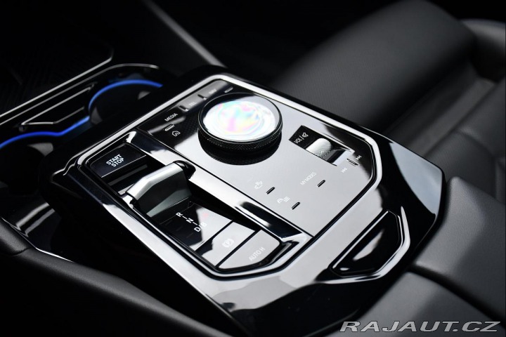 BMW i5 xDrive40 MSPORT B&W T 2024