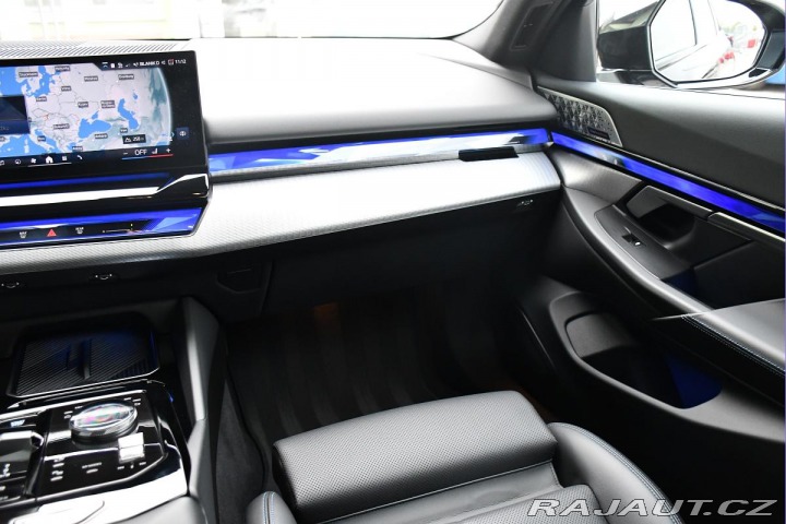 BMW i5 xDrive40 MSPORT B&W H 2024