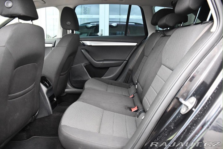 Škoda Octavia 1,6TDi DSG 2013