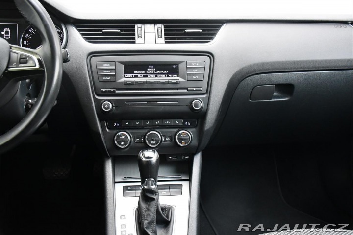 Škoda Octavia 1,6TDi DSG 2013