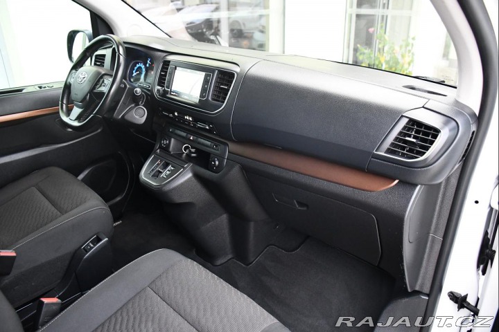 Toyota ProAce Verso Minibus L2, 75 kWh Elektr 2022