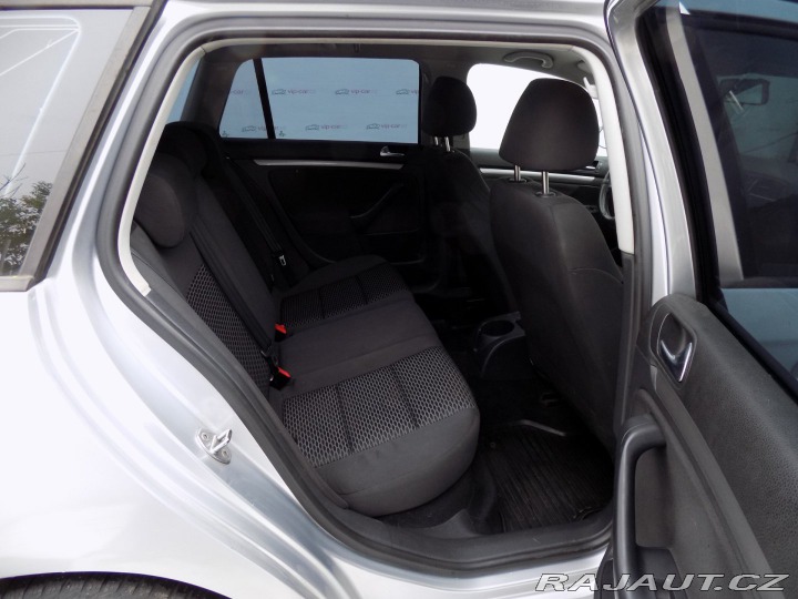 Volkswagen Golf 1.6TDI/Klimatizace/ČR/ 2009