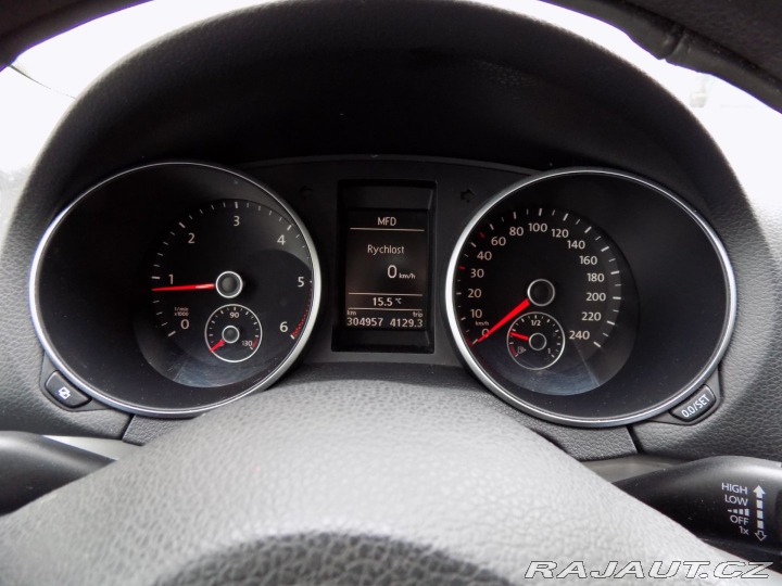 Volkswagen Golf 1.6TDI/Klimatizace/ČR/ 2009