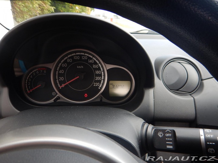 Mazda 2 1.3 i 55 KW 2011