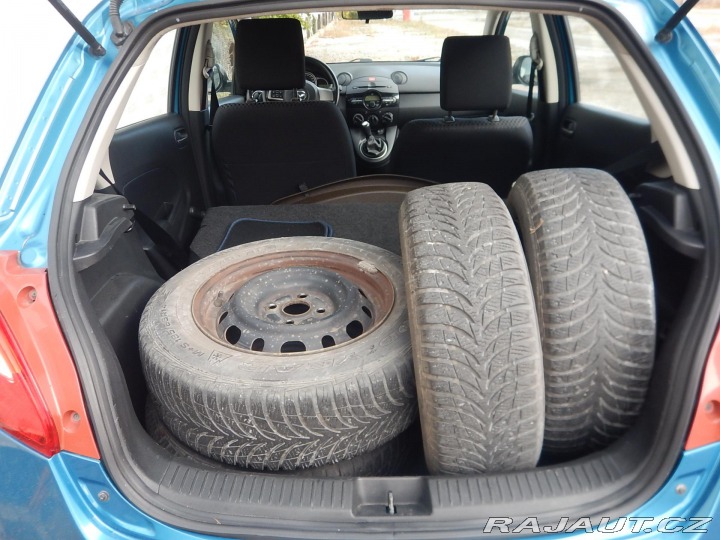 Mazda 2 1.3 i 55 KW 2011